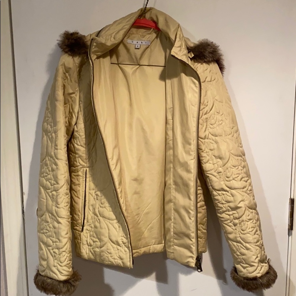 CAbi green puffy jacket with fur lining